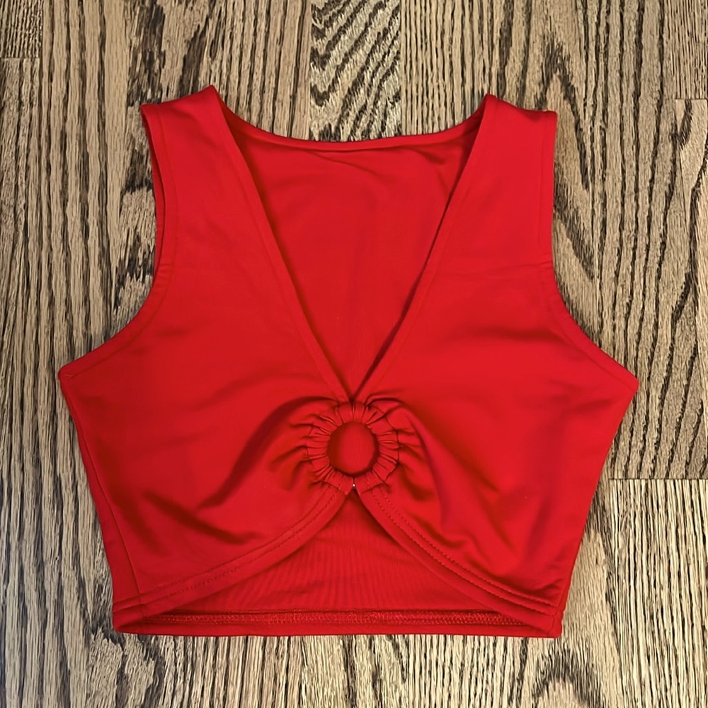 Red cropped tank top size XS